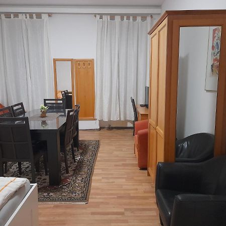 Ferienwohnung Schloessel 26/18 Wien Ngoại thất bức ảnh