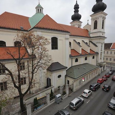 Ferienwohnung Schloessel 26/18 Wien Ngoại thất bức ảnh