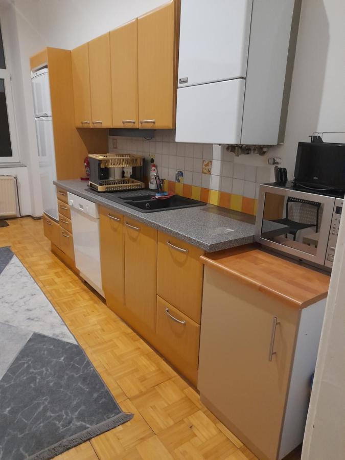 Ferienwohnung Schloessel 26/18 Wien Ngoại thất bức ảnh