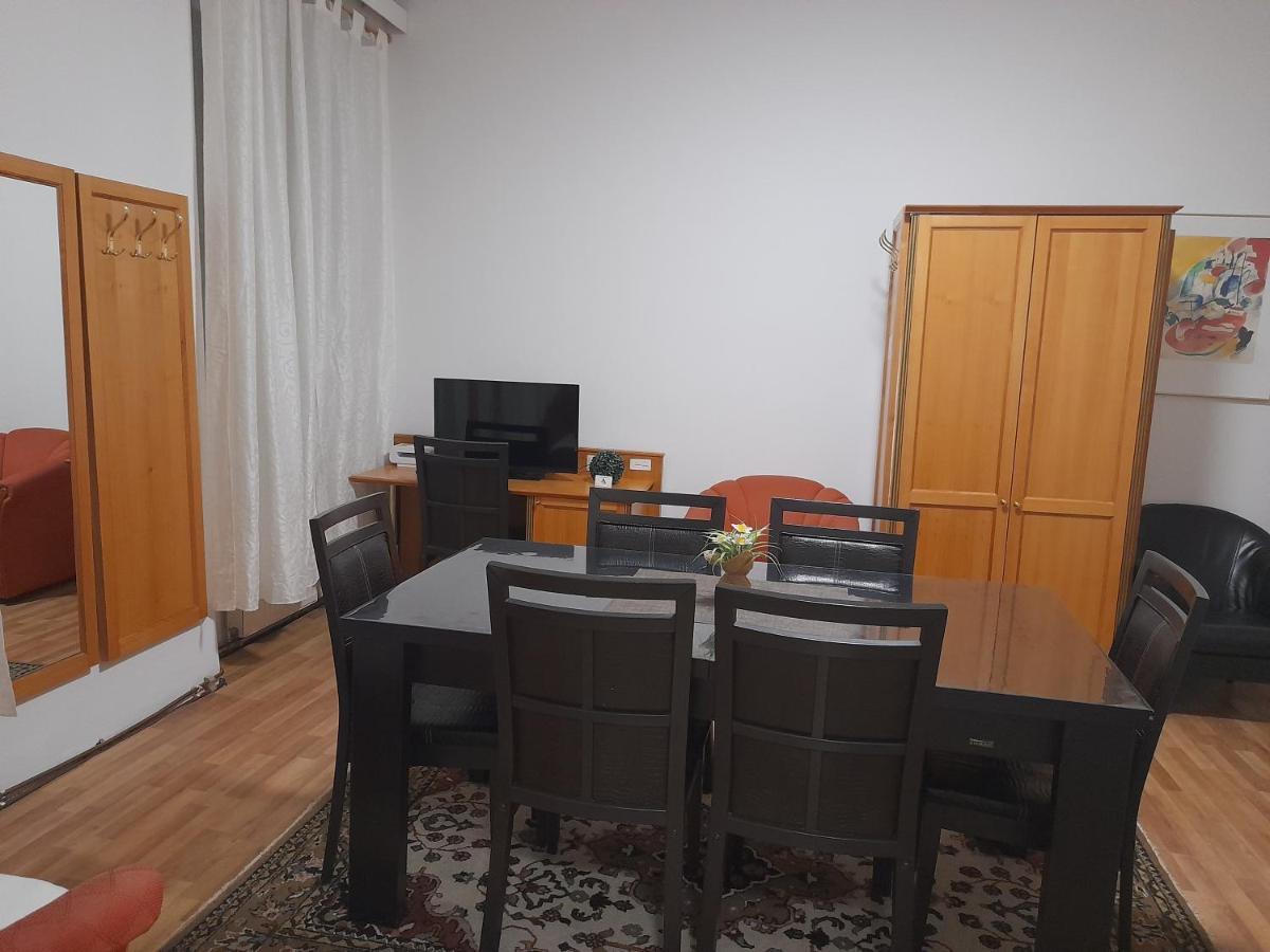 Ferienwohnung Schloessel 26/18 Wien Ngoại thất bức ảnh